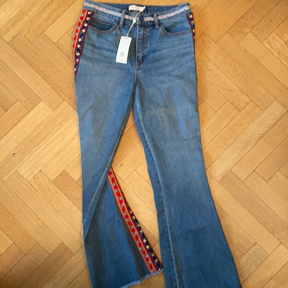 Embroidered TORY BURCH Amy  JEANS!!! - Picture 1 of 10